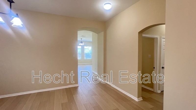 1712 Bush Coat Lane - Photo 5 of 48