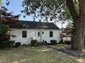 250 Mercer Ave - Photo 1 of 1