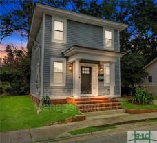 21 W 60th St #B - Photo 1 of 1