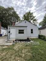 featured image of 474 S Weyant Ave
