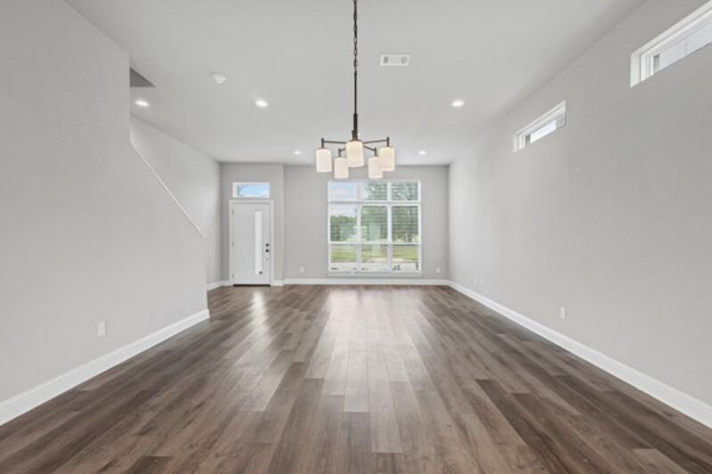 3138 Wayside Ave - Photo 3 of 11