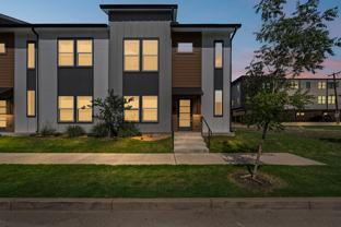 3146 Lubbock Ave - Photo 1 of 1