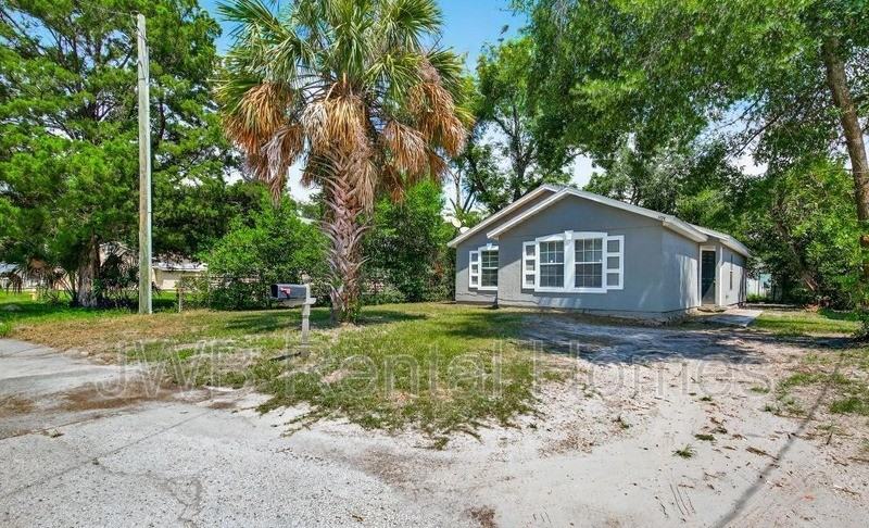 4225 Morrison St - Photo 2 of 31