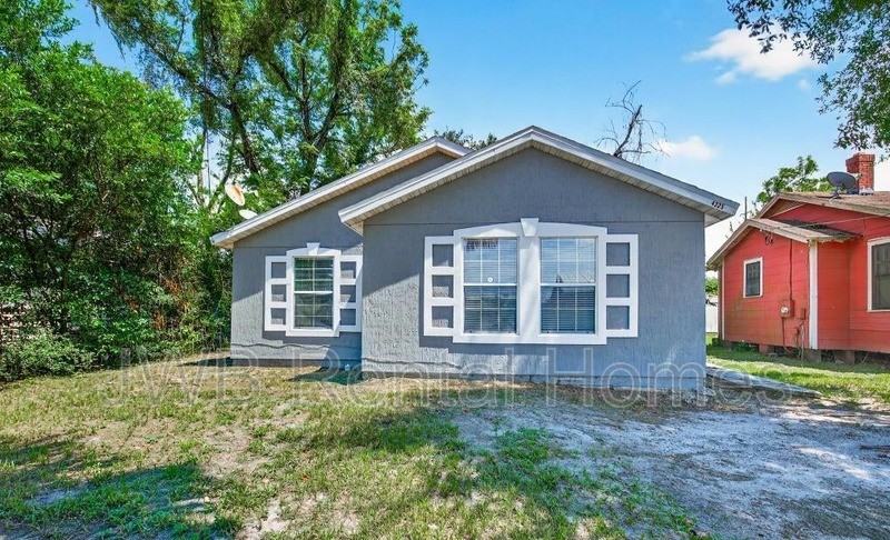 4225 Morrison St - Photo 4 of 31