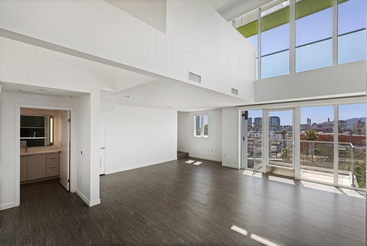 Fusion Hollywood - Photo 7 of 35