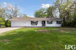 7413 Sylvania Ave - Photo 1 of 1