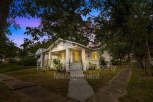 featured image of 5113 Farrell Ave