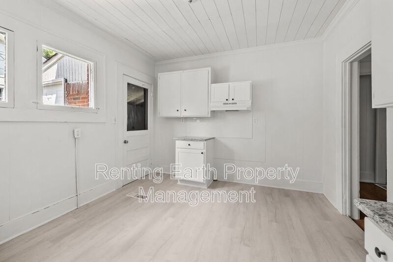 1319 18th Way Sw - Photo 6 of 18