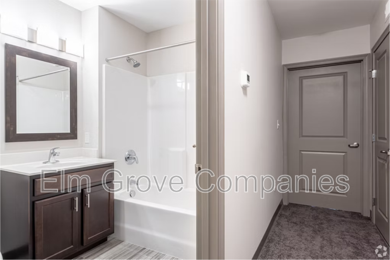 7 Bridle Path #7-205 - Photo 2 of 8