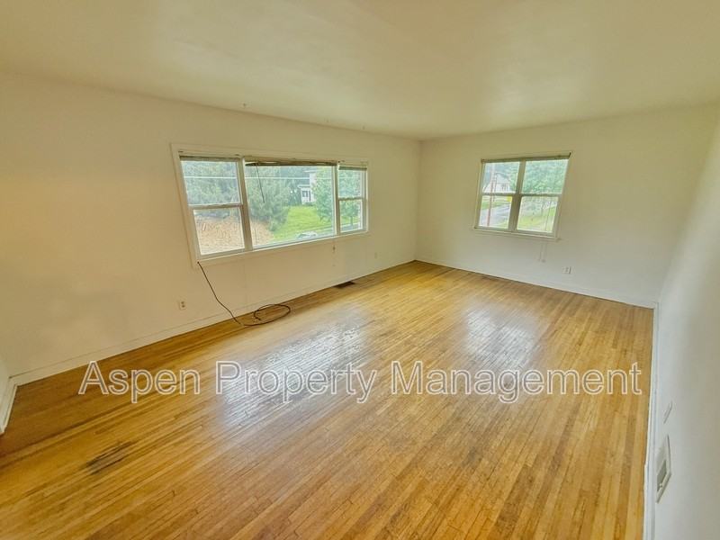 516 South St #6 - Photo 2 of 5