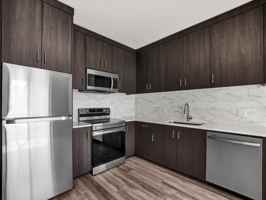 featured image of 7350 N Greenwich Ave