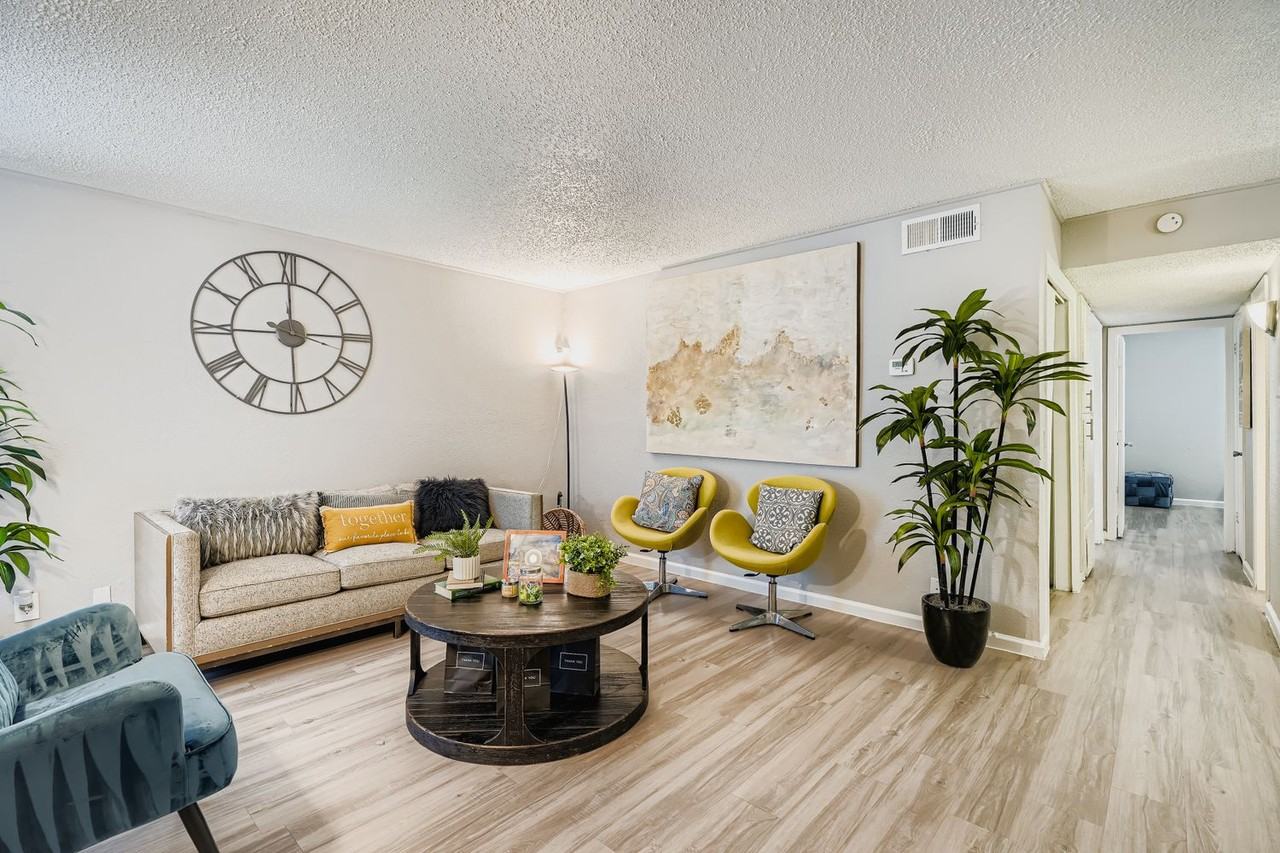 South Shore - Photo 2 of 28