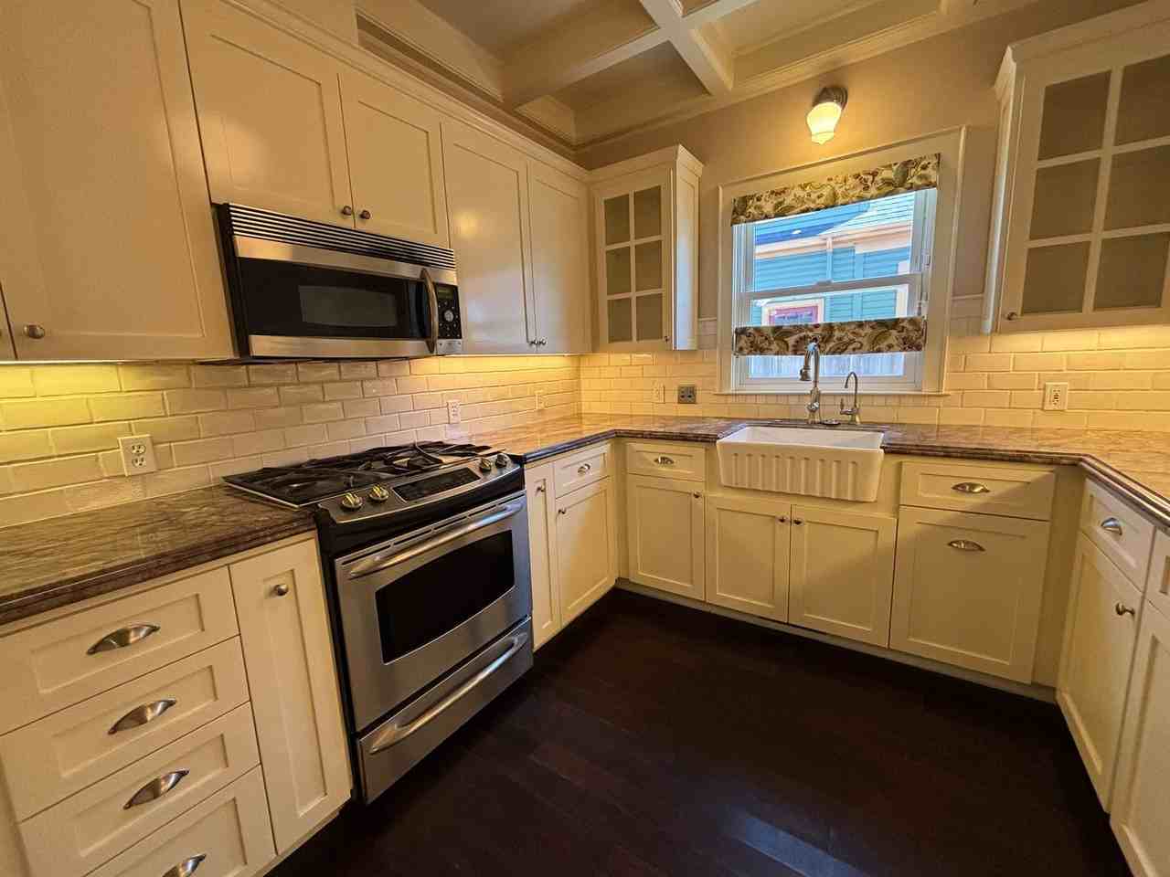 113 Harvest St - Photo 2 of 27