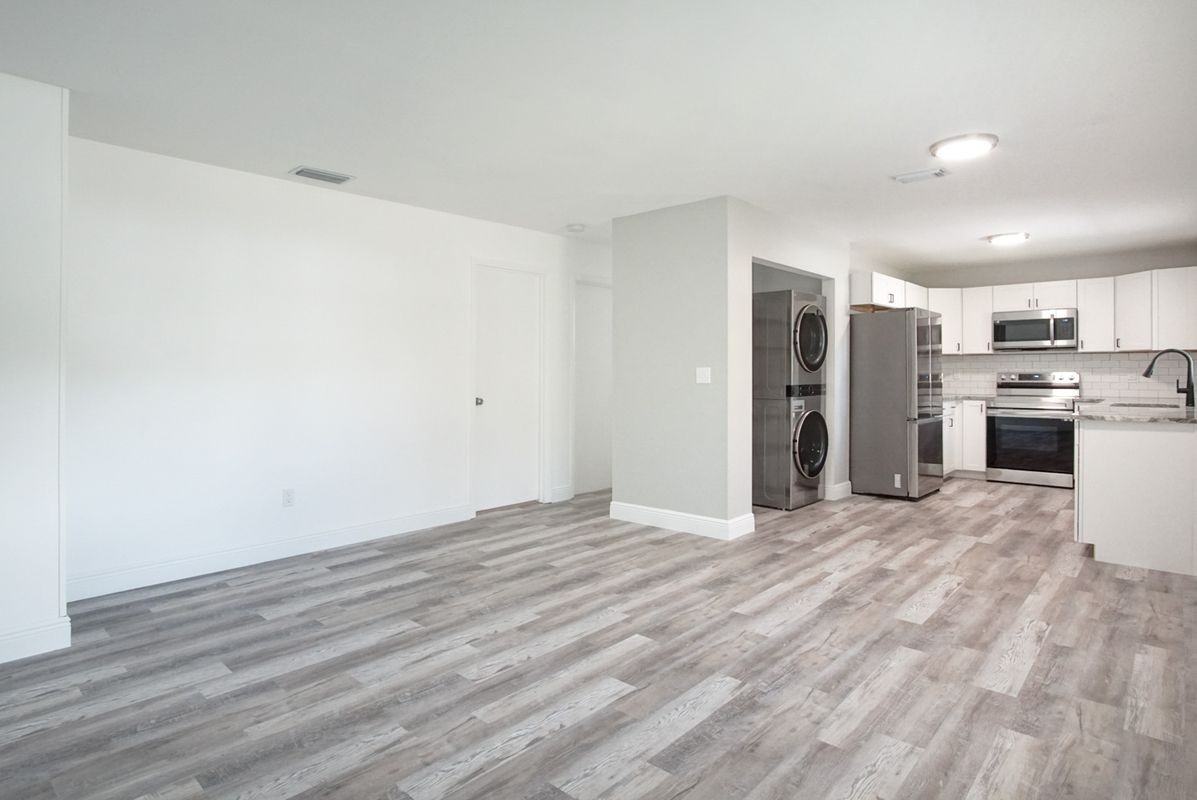 2111 Jacobs Rd - Photo 4 of 12