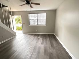 828 Nottingham Dr - Photo 1 of 1