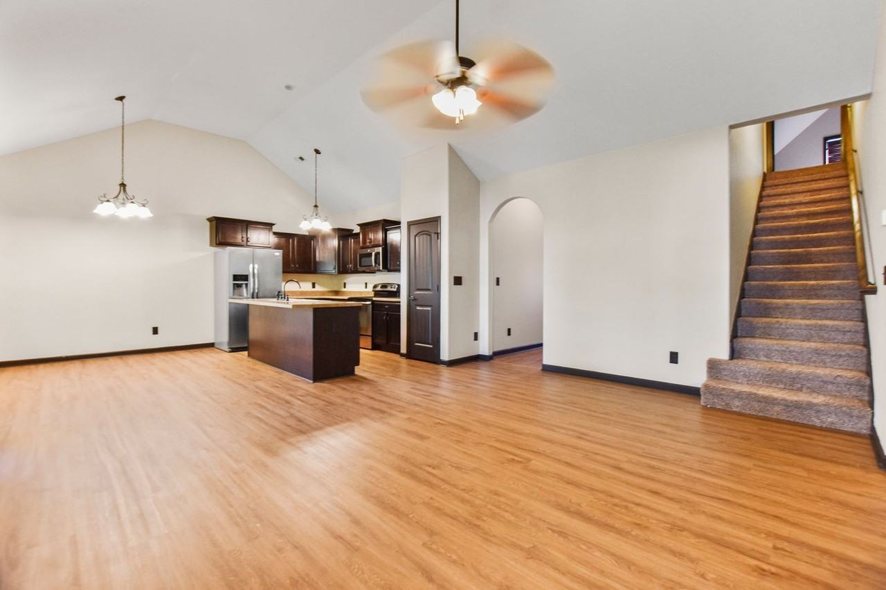 3736 Suiter Rd - Photo 4 of 20