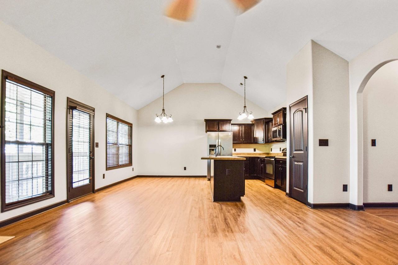 3736 Suiter Rd - Photo 5 of 20