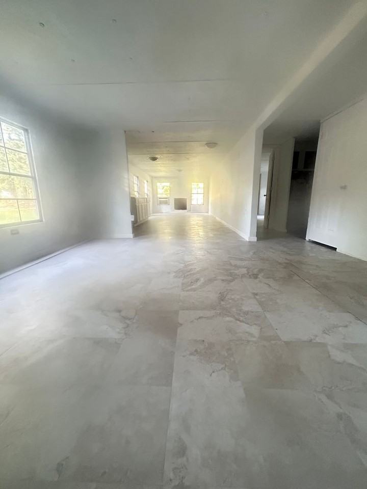 29 Frisco Ln - Photo 3 of 15