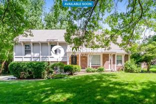 8800 W 92nd St - Photo 1 of 1