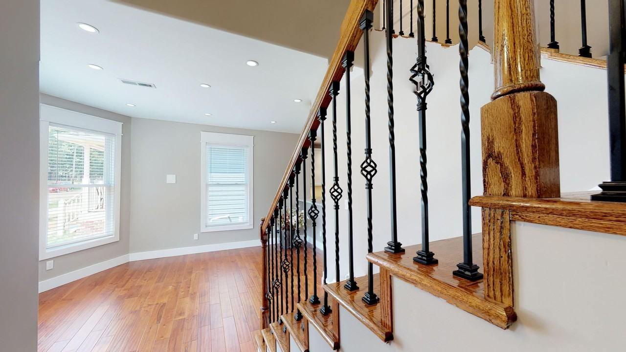 1603 Forest Ave - Photo 6 of 26