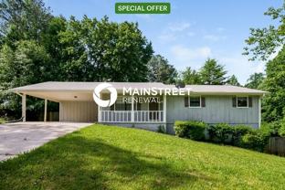 4554 Cresant Ln - Photo 1 of 1