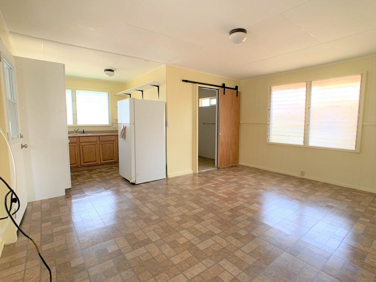 9909 9909 WAIMEA RD HSE 2 - Photo 2 of 7