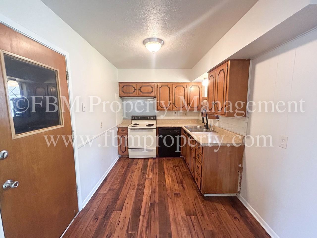 1224 W Burnett St - Photo 6 of 20