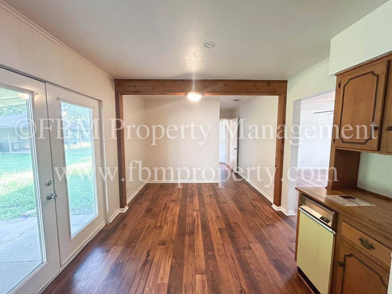1224 W Burnett St - Photo 7 of 20