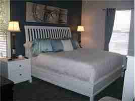 featured image of 5006 Hemingway Cir