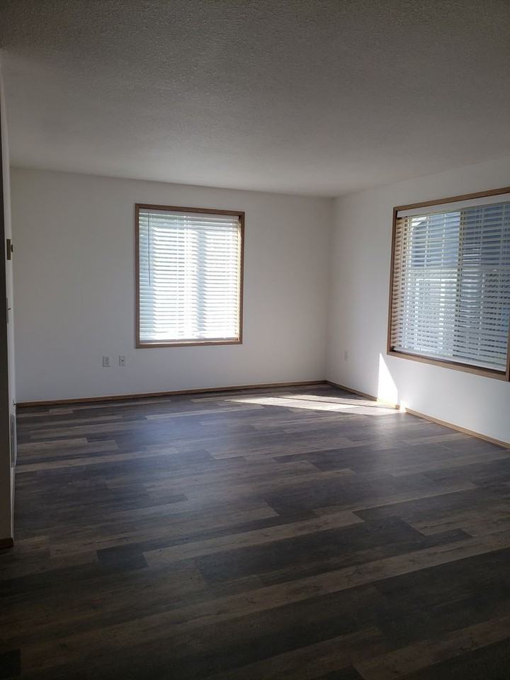 6900 Ne 157th Ave - Photo 3 of 21