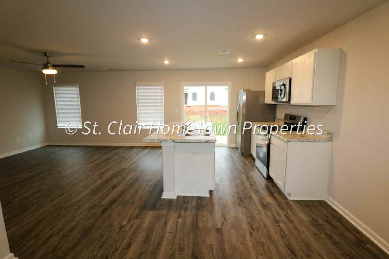 251 251 Driftwood Lane - Photo 5 of 36