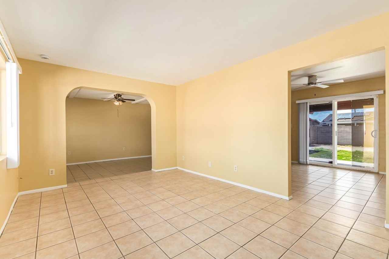 18240 North 34th Drive - Photo 6 of 29