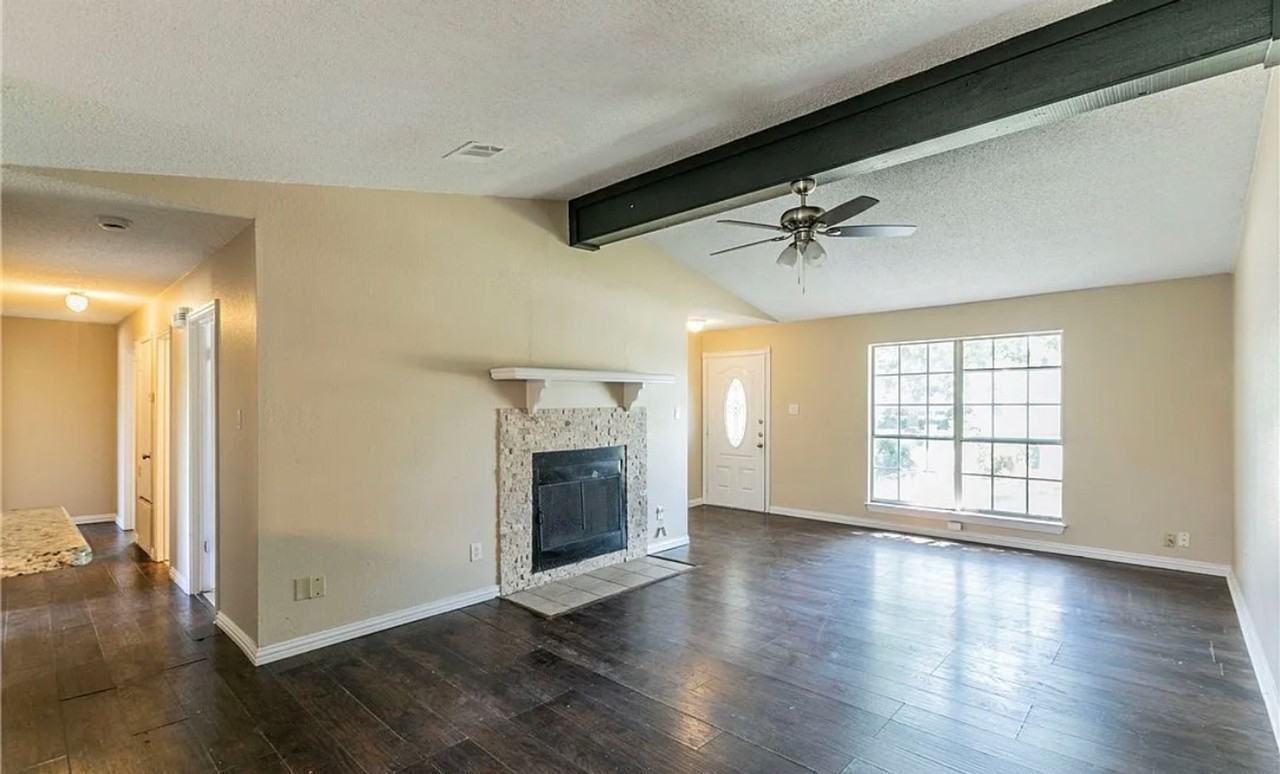 802 Antelope Trl - Photo 7 of 15