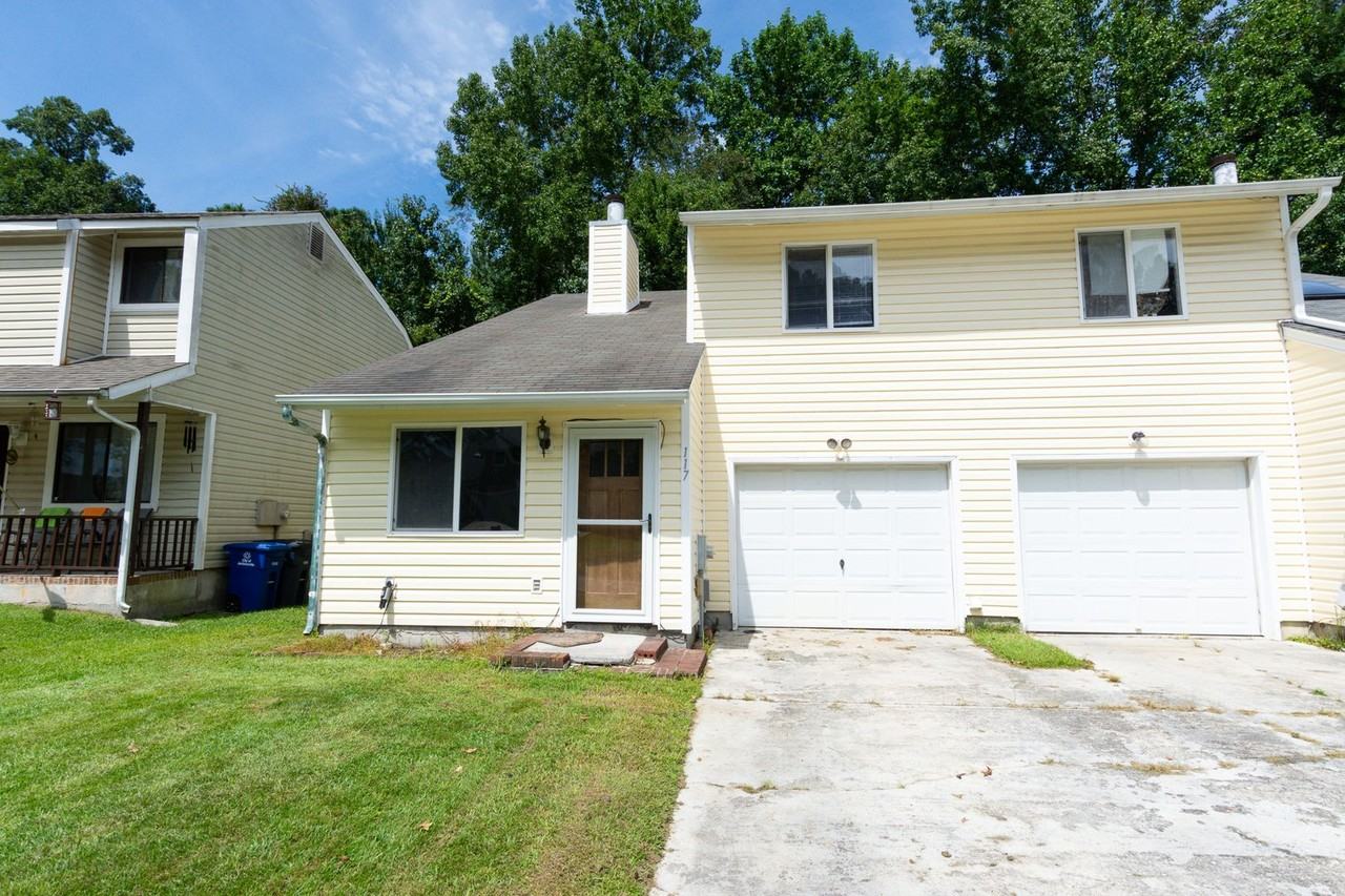 117 Brenda Dr - Photo 3 of 35