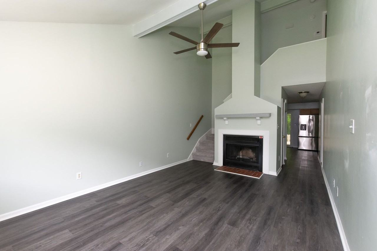 117 Brenda Dr - Photo 6 of 35