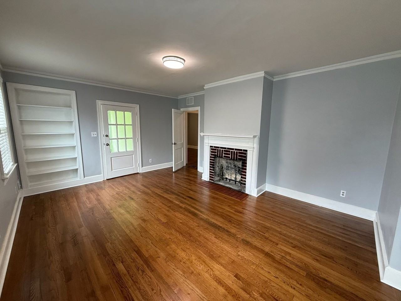607 Joan St - Photo 4 of 12