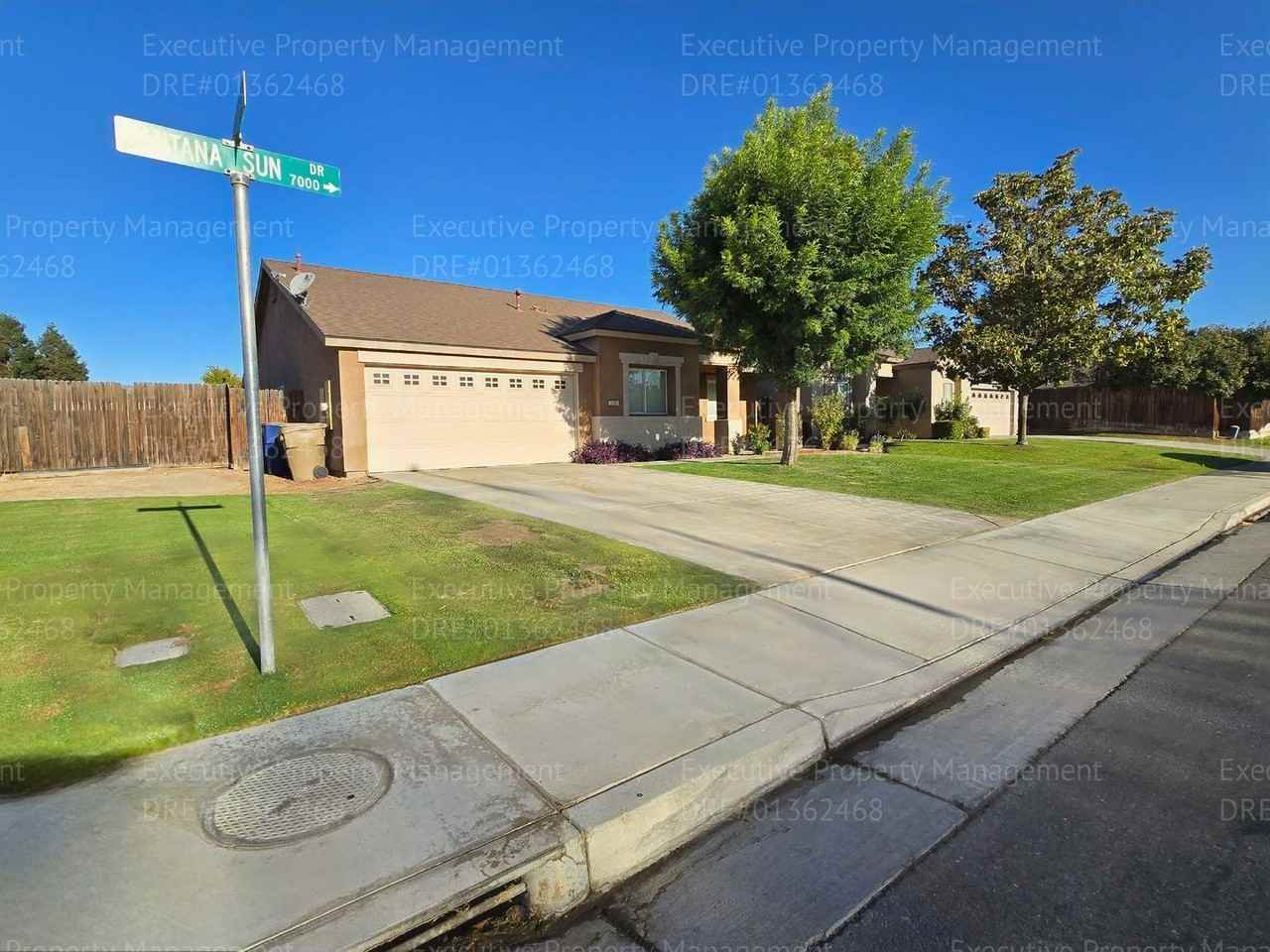 7111 Santana Sun Dr - Photo 2 of 50