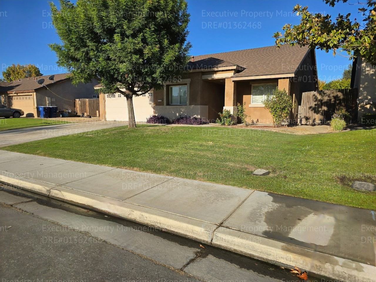 7111 Santana Sun Dr - Photo 3 of 50