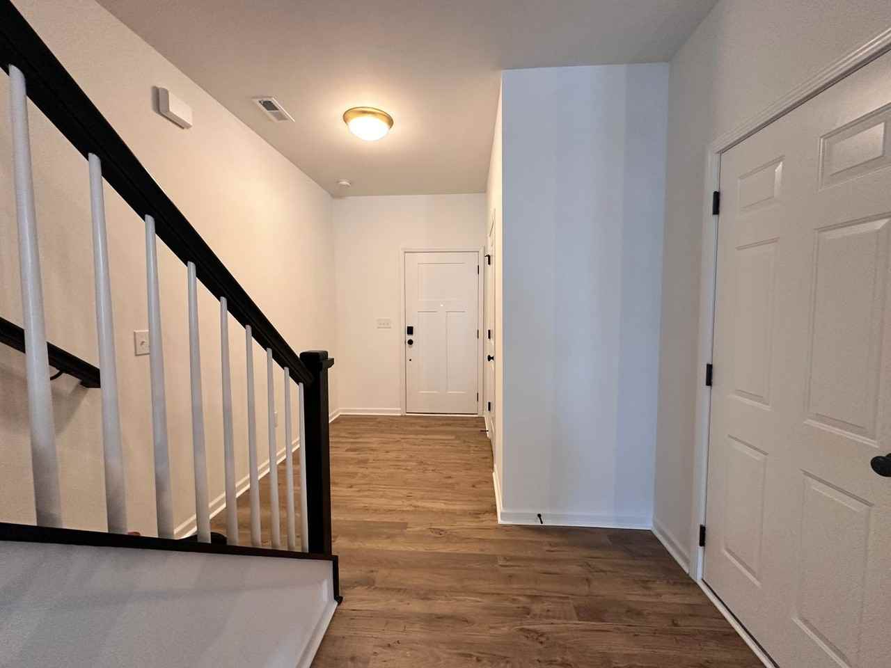 328 Drawbar Dr - Photo 4 of 14