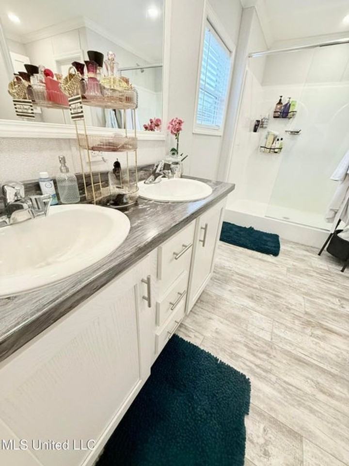 1273 Stonecypher Road - Photo 7 of 34