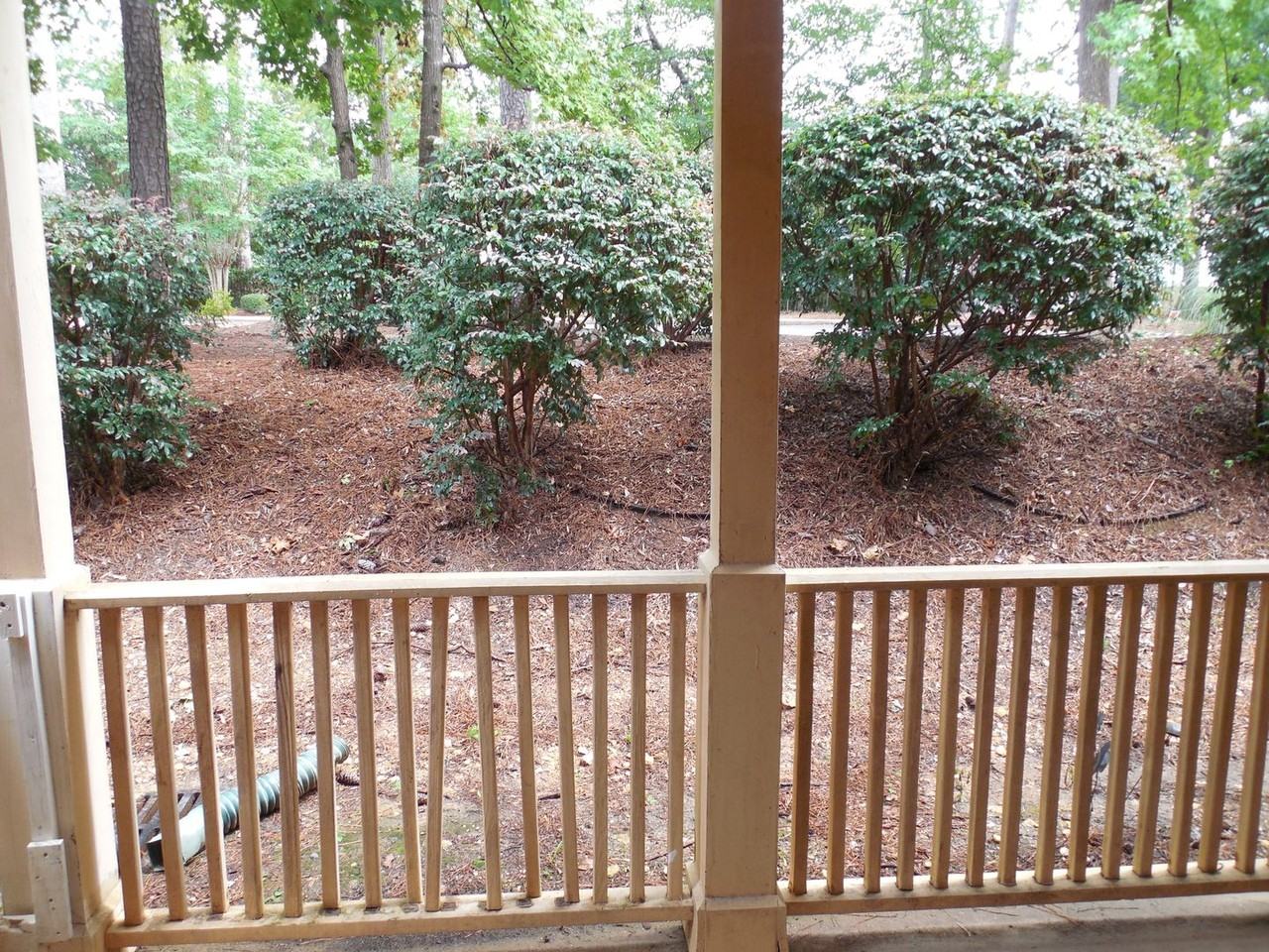 1101 Colony Place Dr - Photo 2 of 17