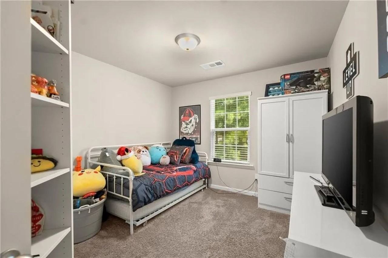 4202 Chatham Ridge Dr - Photo 6 of 37