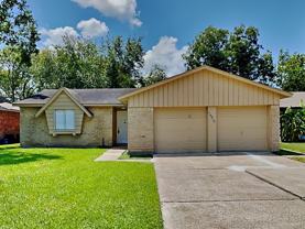 16910 Barcelona Dr - Photo 1 of 1