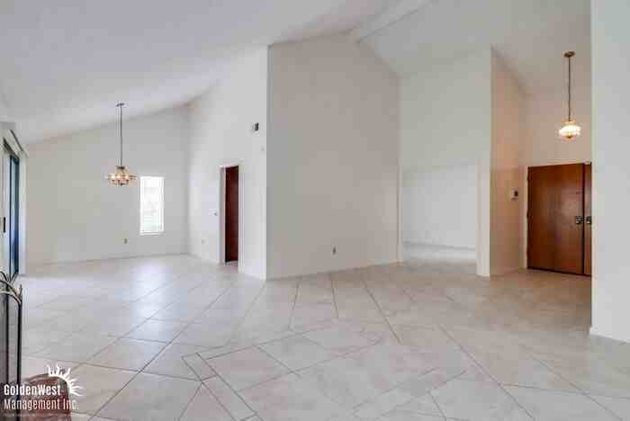 1837 Brabham St - Photo 2 of 25