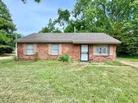 4540 Spring Valley Dr - Photo 1 of 1