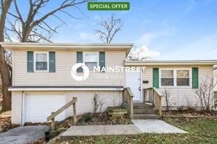 7913 Ne 55th St - Photo 1 of 1