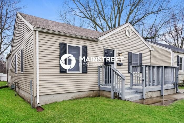 1913 Beech St - Photo 2 of 16