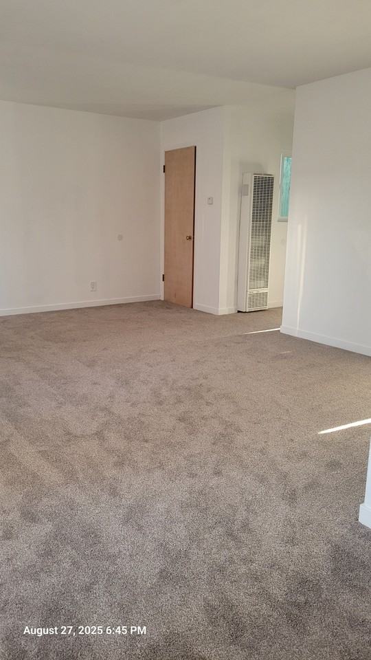 450 25th Ave #4 - Photo 3 of 12