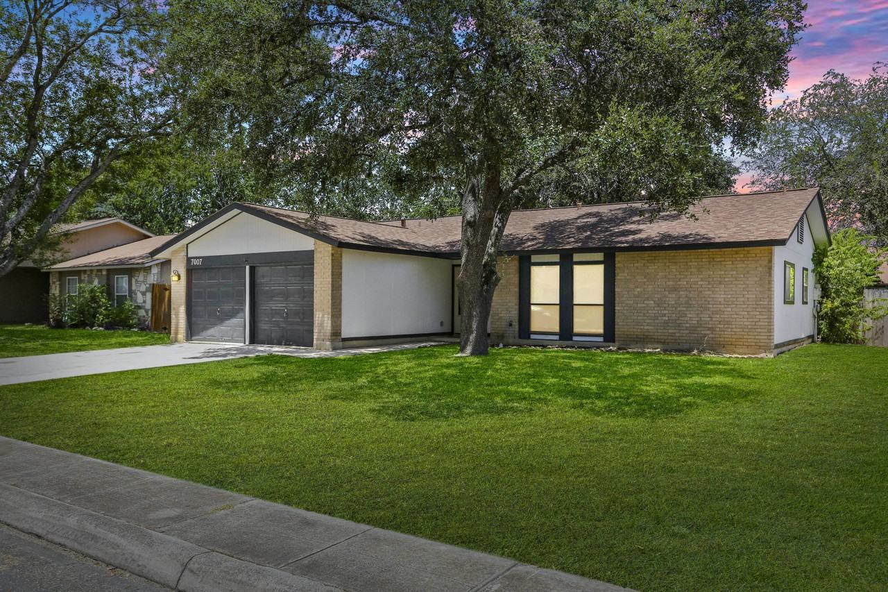 7007 Spring Leaf St #NA - Photo 2 of 23