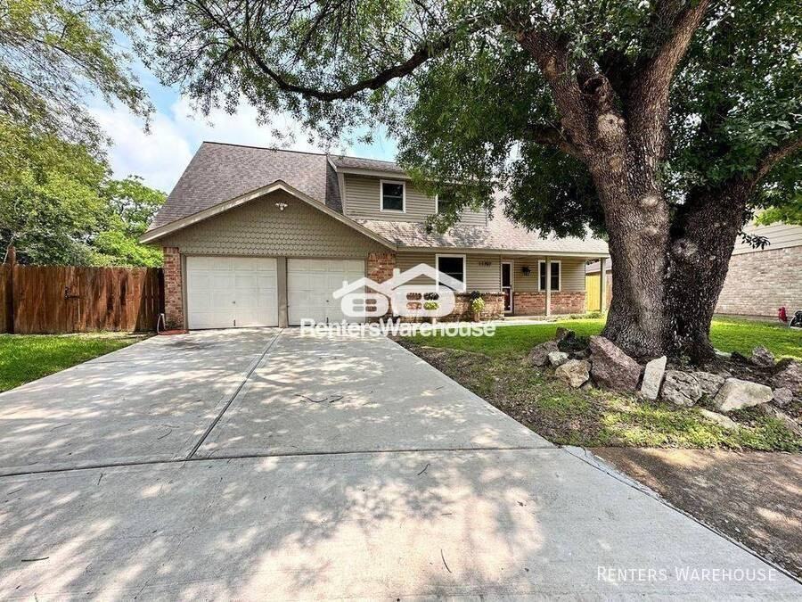 11707 Kenzie Ct - Photo 2 of 34